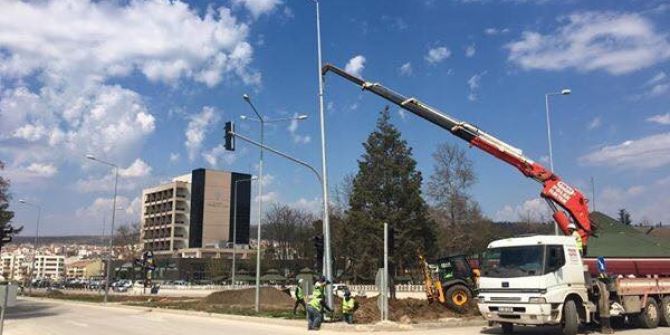 Çevre Yolu Işıklandırmaları Yenileniyor