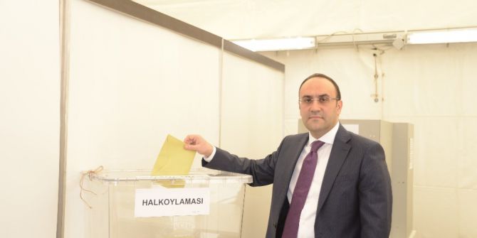 Frankfurt’ta Sandıklara Yoğun İlgi