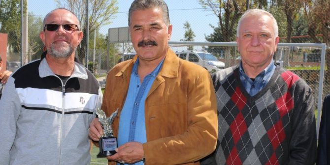 Başkan Tuna’ya Bir Günde İki Plaket