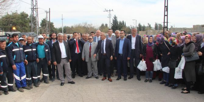 Kilis Belediyesi “Evet” Çalışmalarını Gövde Gösterisine Dönüştürdü