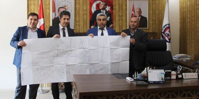 Hisarcık’ta Elektrik Hatları Yer Altına Alınıyor