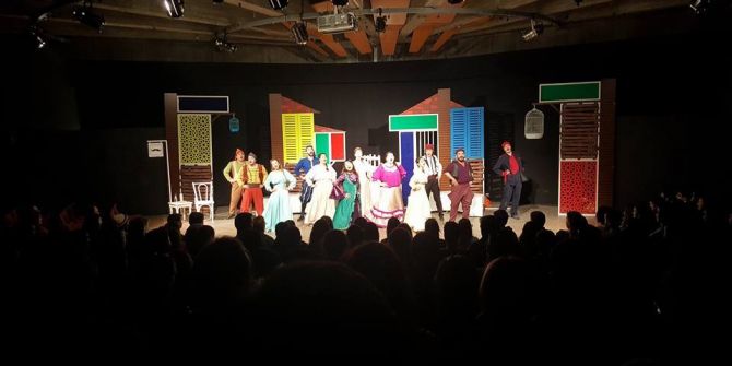 Odunpazarı Belediye Tiyatrosu Ankaralı Tiyatro Severlerle Bir Araya Geldi