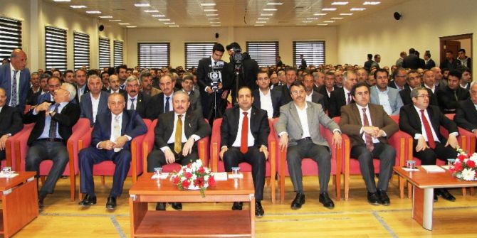 Van’da ‘Yeni Anayasa Değişikliğinin Ekonomi Üzerindeki Etkileri’ Paneli