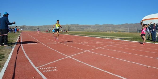 Analig Atletizm Yarı Final Müsabakaları Sona Erdi
