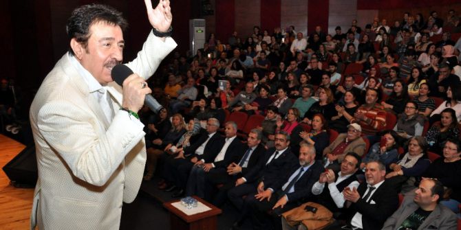 Ahmet Selçuk İlkan Gönülleri Fethetti