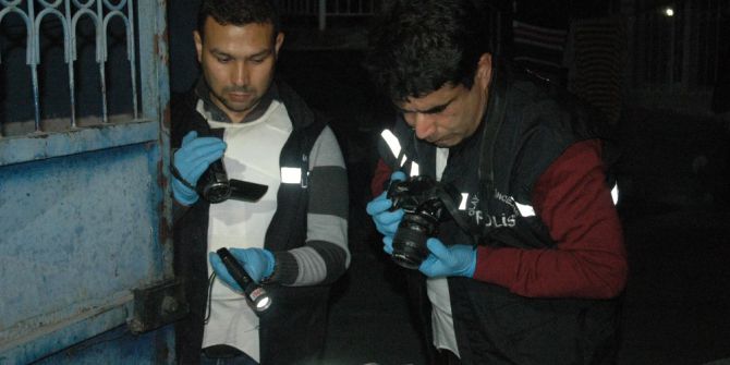 Ev Sahibi Kiracılarını Vurdu: 2 Yaralı