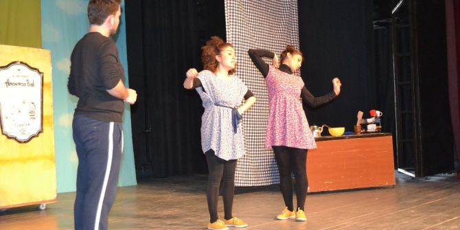 "Bal Arıları Ve Hınzır Ayı" Kozan’da