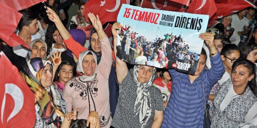 Gölbaşı’nda Demokrasi Nöbeti Devam Ediyor