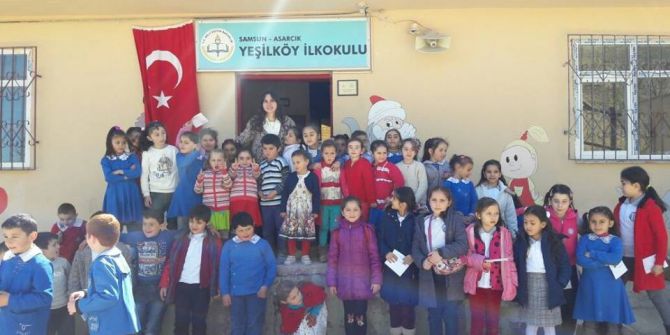 Miniklerin "Kitap Kardeşliği"