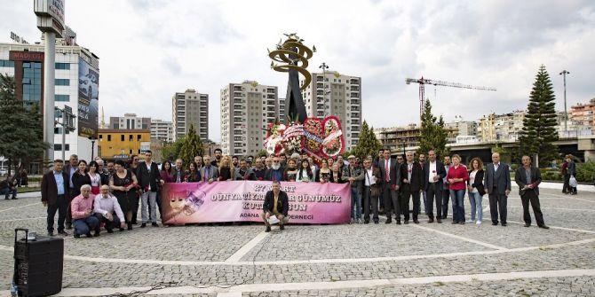 Tiyatrocular Dünya Tiyatrolar Günü’nü Kutladı