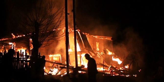 Feke’de Çıkan Yangında Dört Çocuklu Aile Evsiz Kaldı