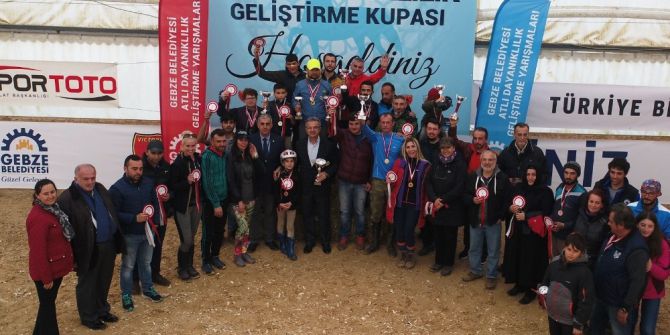 Atlı Dayanıklılık Geliştirme Kupası Nefes Kesti