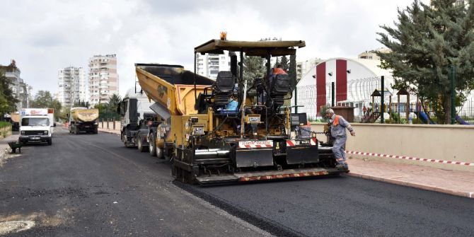 Başkan Uysal’dan Asfalt Denetimi