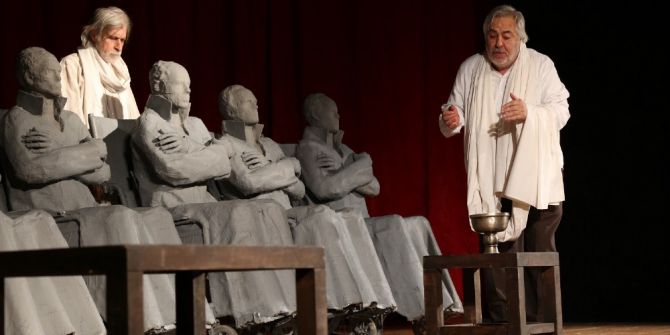 Usta Oyuncuların ’Adalet, Sizsiniz’ Oyununa Yoğun İlgi