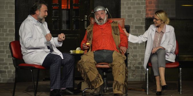 Dht’nin Yeni Oyunu ‘Baş Belası’ Seyirci Karşısına Çıktı