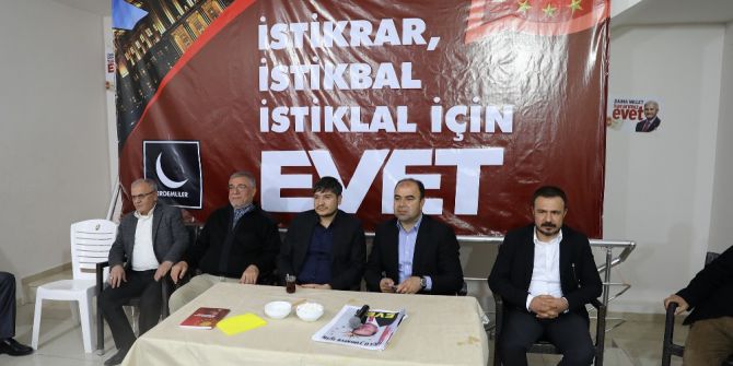 Çiftçi Referandum Çalışmalarını Sürdürüyor