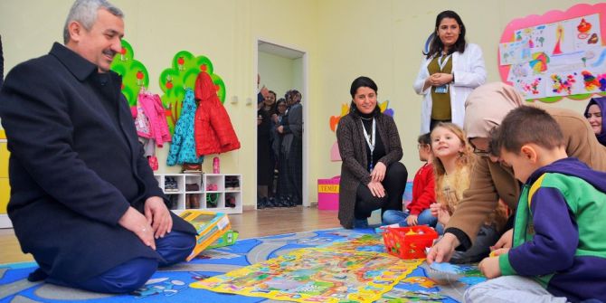 Başkan Baran, Çocuklarla Yakından İlgilendi