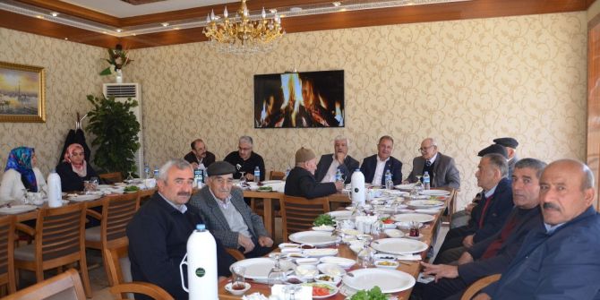 Yaşlılar Haftası’nda Asırlık Çınarların Buluşması