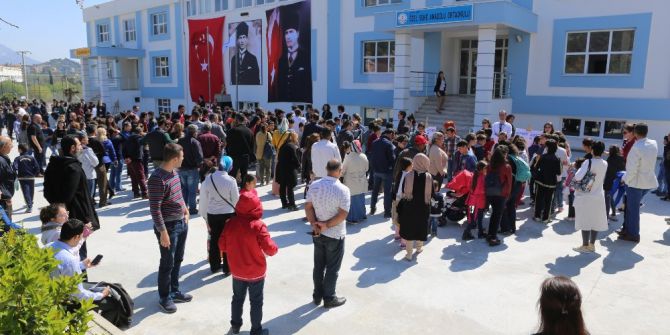 Söke’de Bursluluk Sınavına Rekor Katılım