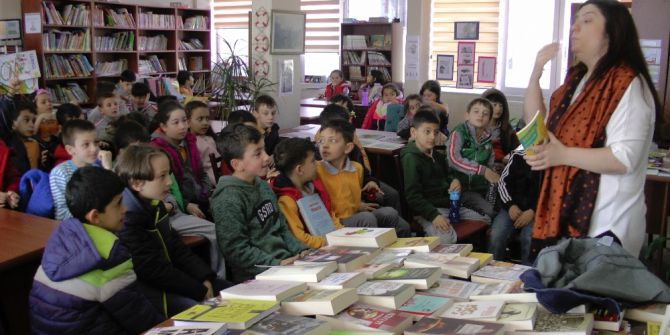Minik Öğrenciler Öykü Yazarını Tanıdılar