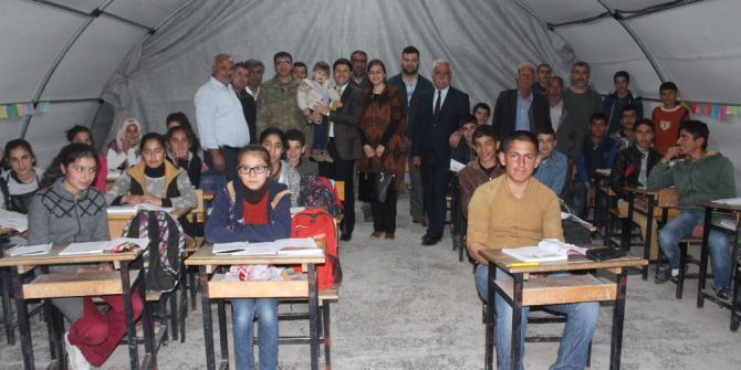 Samsat Kaymakamının Öğrencilere Motivasyon Ziyaretlerini Sürdürüyor