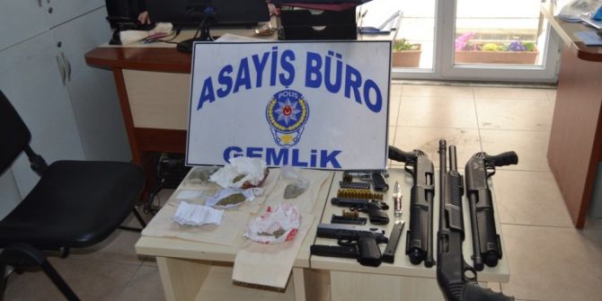 Gemlik Polisi Suçlulara Göz Açtırmıyor
