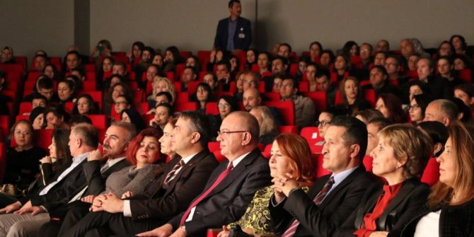 Manisalılar ‘Kocamın Nişanlısı’ İle Güldü