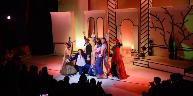 Aşt Dünya Tiyatrolar Günü’nü Sahnede Kutladı