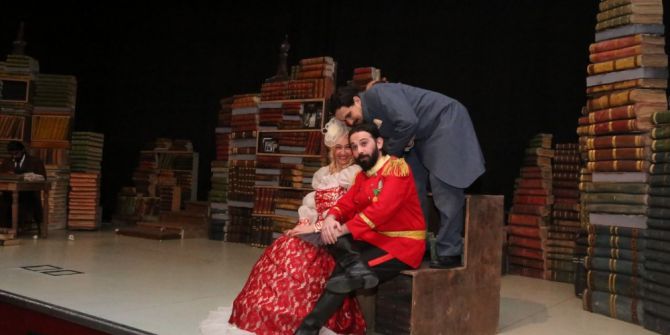 Tiyatro Severler Gkm’yi Doldurdu