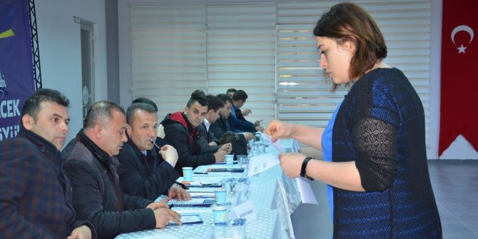 Bozüyük Belediyesi 23 Nisan Minikler Futsal Şenliği Başlıyor