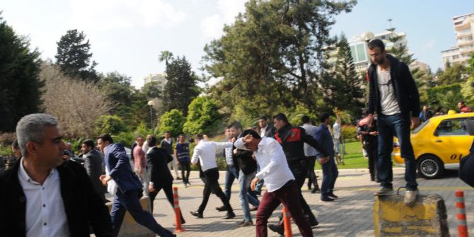 Karnavalda Stant Kurmak İçin Kavga Ettiler