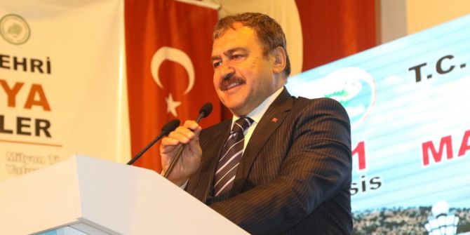 Bakan Eroğlu’ndan Chp’ye Kayıklı Gönderme