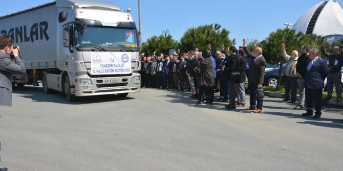 Trabzon’dan Suriye’ye 8 Tır Dolusu Yardım Malzemesi