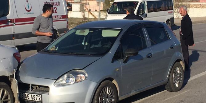 Sungurlu’da Trafik Kazası: 3 Yaralı