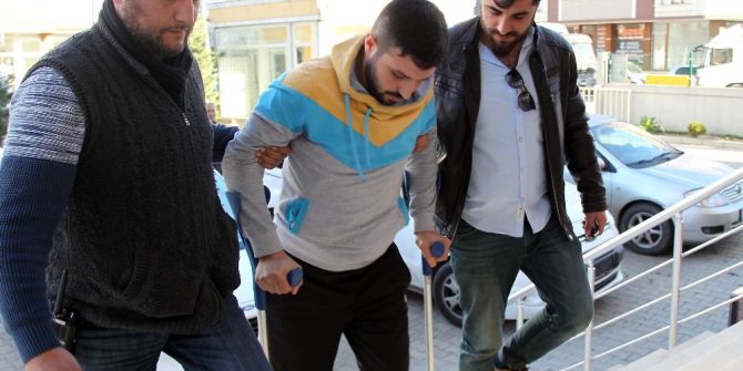 Hırsızları Kiralık Araç Ele Verdi