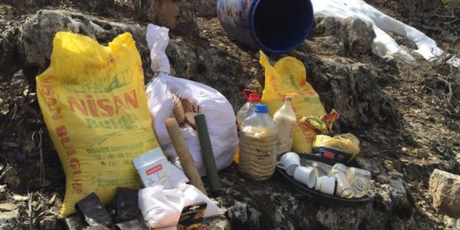 Siirt’te Yaşam Malzemesi Ve Mühimmat Ele Geçirildi