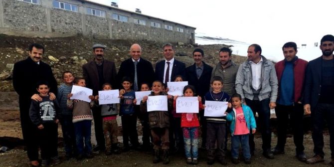 Milletvekili Ilıcalı, Karayazı’da "Neden Evet Demeliyiz" Sorusunu Cevapladı