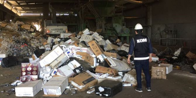 İzmir’de 6,5 Milyon Tl’lik Kaçak Sigara İmha Edildi