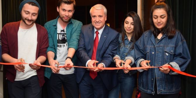 Sinema Anadolu Yenilenen Haliyle Seyirciyle Buluştu