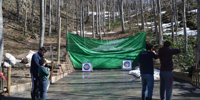 Diriliş Kampı Gençlere Eğlenceli Anlar Yaşattı