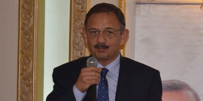 Bakan Özhaseki: "Bizim 18 Yaşında Emekli Edeceğimiz Kimse Yok"