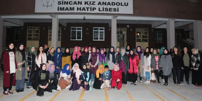 Sincan Belediyesinden Başarılı Öğrencilere Çanakkale Gezisi