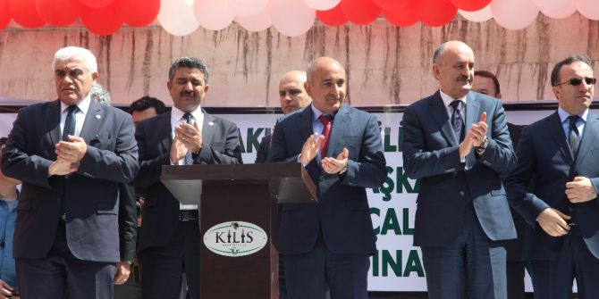 Bakan Müezzinoğlu: "Bize Tuzak Kuranların Tuzaklarını Bozduk"