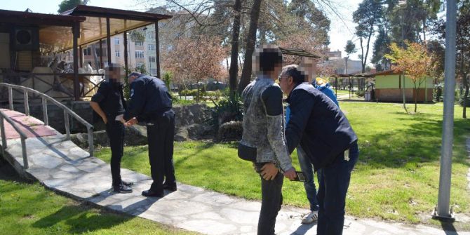 Bafra’da Okul Önleri Ve İnternet Kafelerde Asayiş Uygulaması