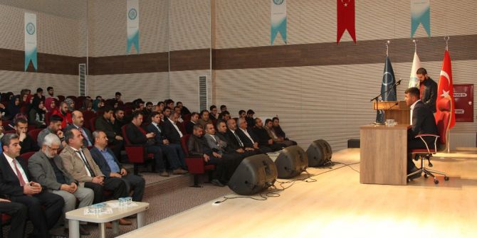 Bitlis’te “Müslüman’ın Hayata Bakışı” Konferansı