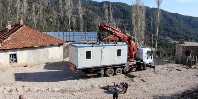Kumluca Büyükalan Mahallesinde Yaralar Sarılıyor