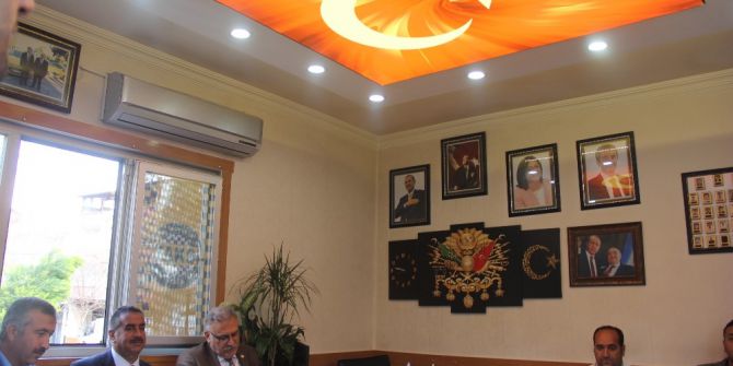 Milletvekili Yüksel Taksi Durağını Ziyaret Etti