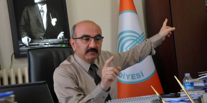 Başıboş At Sahiplerine Ricada Bulundu