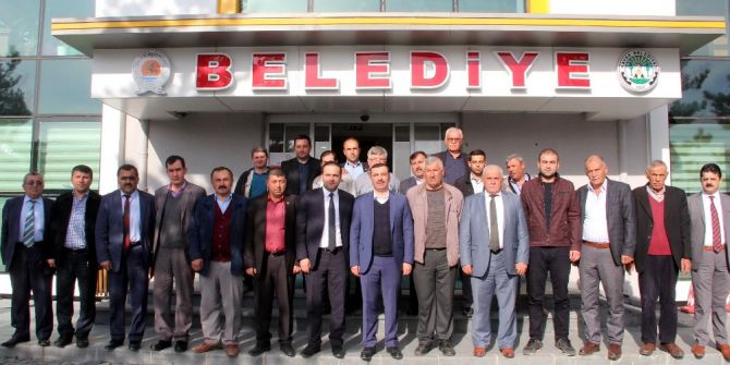 Kavak’ta Muhtarlarla Toplantılar Devam Ediyor