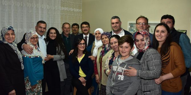 Başkan Çelik’ten Hamzabeyli’ye ’Evet’ Ziyareti